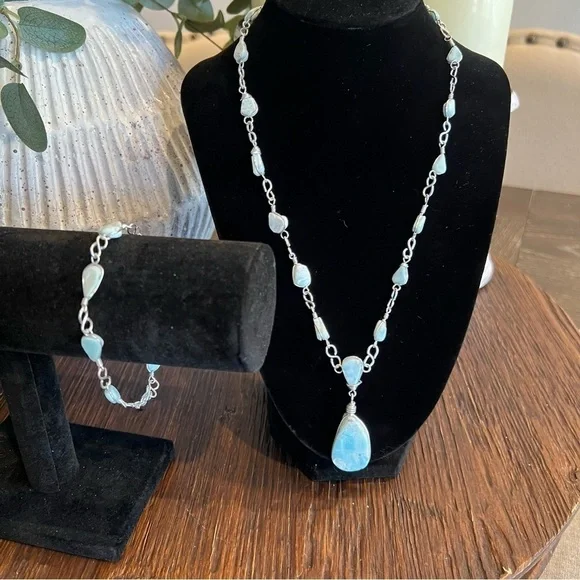 Rare Larimar Gemstone Necklace with matching bracelet - Picture 1 of 6